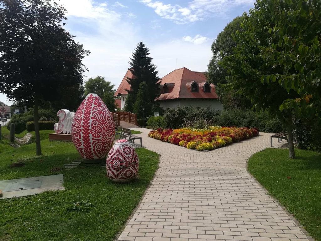 BUZSÁK KÖZSÉG