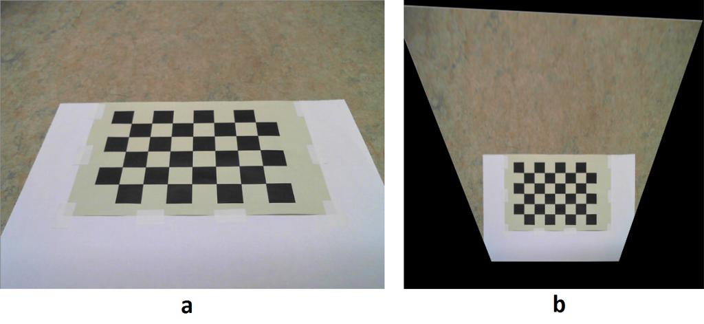mált képen. A bementi képről a kalibrációs tábla négy legszélső sarokpontját választottam, melyeket pixel alatti pontossággal határoztam meg a f indchessboardcorners szintén OpenCV eljárással.