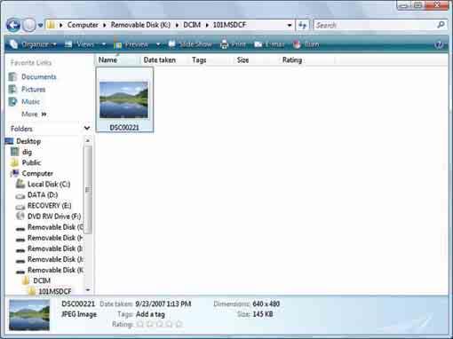 átmásolja a Memory Stick Duo memóriakártyára. Az 1. lépés nem szükséges, ha a fényképezőgép által adott fájlnevet nem módosította.