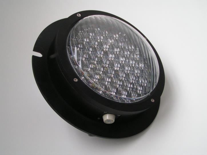 LED 210 Jelzőegység Nagyvasúti alkalmazásokra 160 km/h maximális sebességnél alkalmazható Optikai panel 60 LED-el
