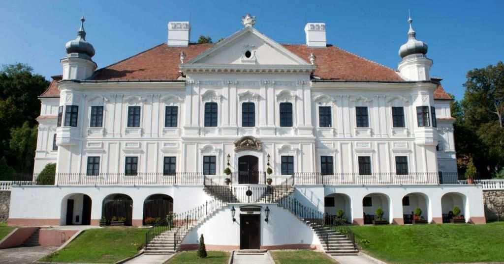 SZIRÁK
