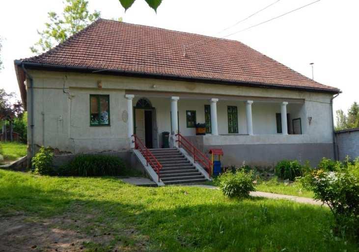 12 Örökségünk, értékeink A Bozó-család lakóépületei, a Bozó-kúria, a