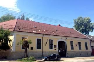 LAJOS UTCA 4.