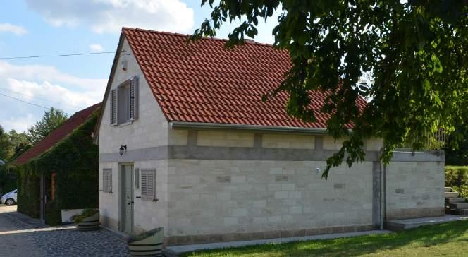 anyagokat használni.