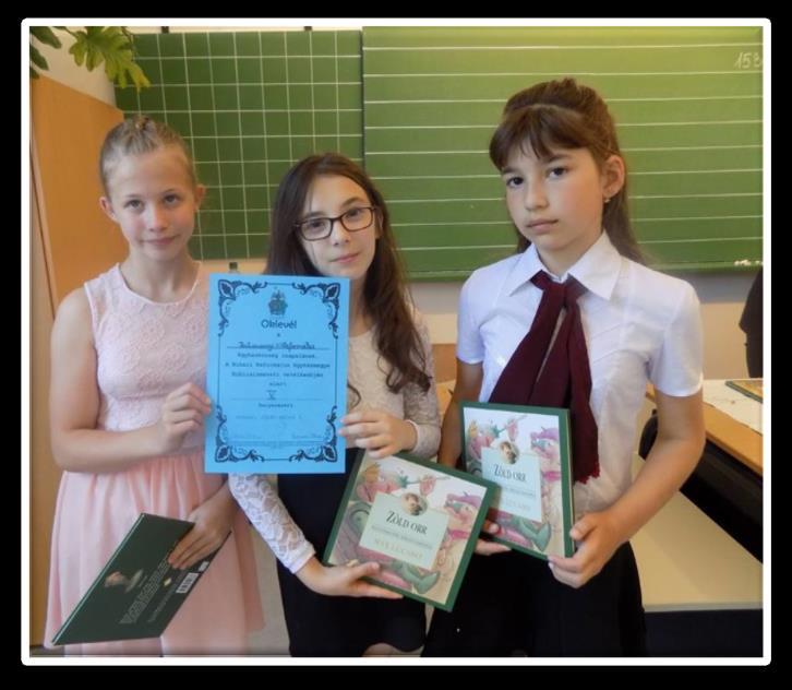 a osztályos, Nagy Amina, 4. a osztályos és Matkó Dóra, 3.