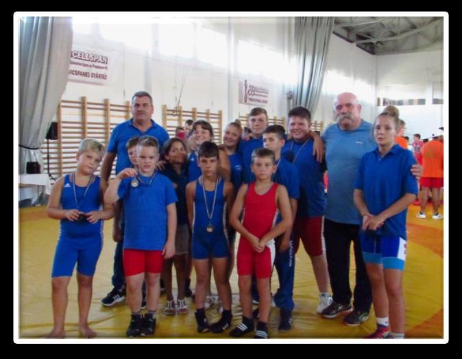 A sport pszichés hatásai között említhető, hogy csökkenti a belső feszültséget, oldja a szorongást, javítja az énképet.