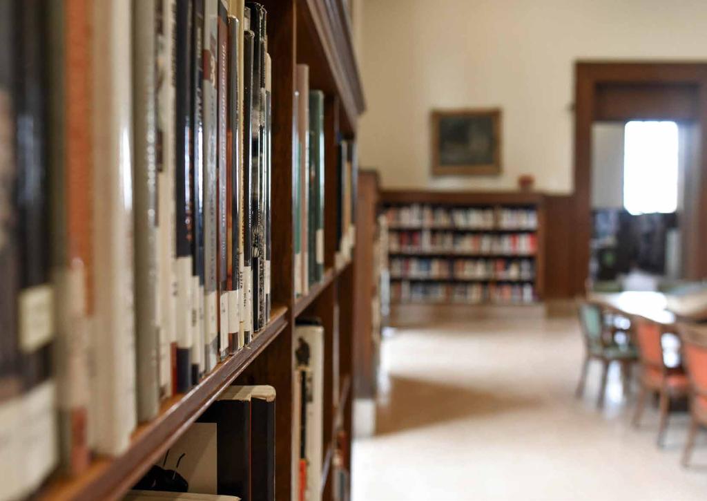 Szakmai ismertetők Szerszámkészítő szakközépiskoa 3 év Kecskeméti SZC Kandó Kámán Mit ke tudni a szerszámkészítő szakmáró?