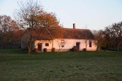 Hercseg-hegy szerepel.