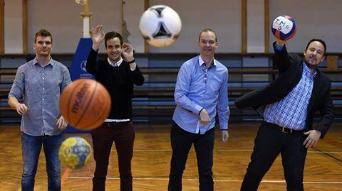 Sport Tagozat A RIÓI NYÁRI OLIMPIA A SPORTRIPORTEREK SZEMÉVEL Az MTVA riói olimpiát megjárt négy fiatal sportriportere a Kaposvárról indult Varga Péter, továbbá Székely Dávid, B.