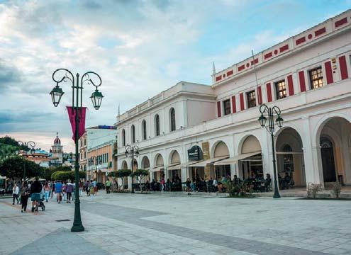 FAKULTATÍV PROGRAMOK ZAKYNTHOS Kaiki Fedezze fel velünk a környező öblök eldugott szegleteit egy kellemes félnapos hajókirándulás keretében az úgynevezett Kaiki-kishajókkal!