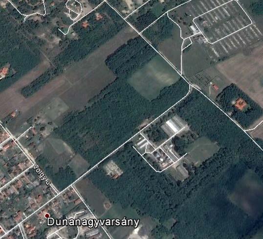mezőgazdasági övezet, a 086/30 hrsz.-ú meglevő erdő (22 erdőtag), a TSZT alapján az SZT-ben részben Eg, részben Mál besorolású területen, kb.