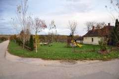 kertjei.