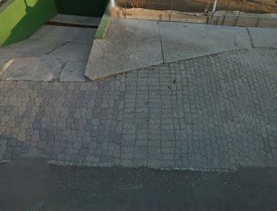 Bár a természetesebb hatású, vagy világosabb tónusú térkő típusok ára ugyan meghaladja a nyers beton térkő elem költségét, mégis a cementszínű betonelemeknél lényegesen