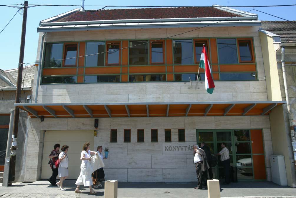 Könyvtárról könyvtárra Központban a könyvtár!