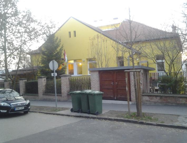 I.3. 1013 Budapest, Lovas u. 3 sz. Művészetek befogadására nevelés a Várban a Lovas úti óvodában. A tradicionális múltra visszatekintő óvodánk a Budai vár közvetlen közelében helyezkedik el.