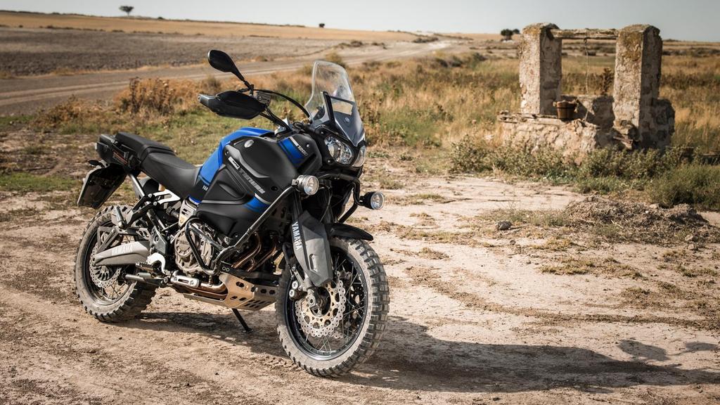 Yamaha XT1200Z Super Ténéré: kelj át! A Yamaha tiszta lappal és letisztult elképzelésekkel kezdett neki a Super Ténéré, az intelligens kaland-túra motor tervezésének.