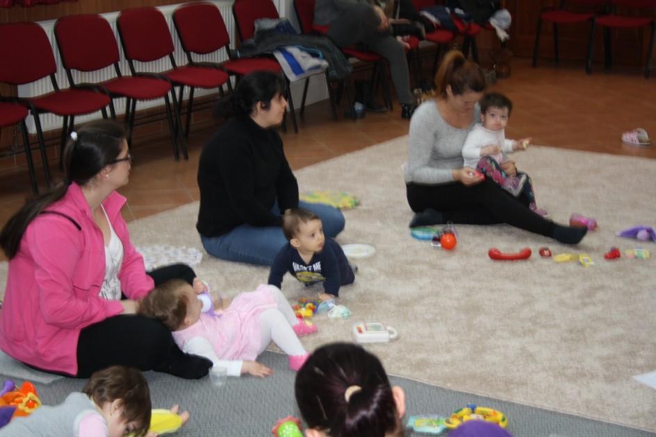 6 MÁRCIUSI BABA-MAMA KLUB Most már minden