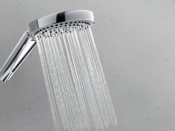 Új KLUDI A QA i volumensugárral 90 zuhanyfúvókából KLUDI A QA s Smooth: 9 miniperlátor gondoskodik a lágy, puha zuhanysugárról.