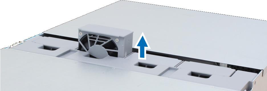 4 Keresse meg a meghibásodott ventilátort. Emelje fel, majd távolítsa el a ventilátort.
