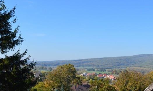 3 Örökségünk 7 ÖRÖKSÉGÜNK A régészeti kutatások során előkerült leletek azt igazolják, hogy ez a terület, ahol Monostorapáti elhelyezkedik - talán amióta az ember megjelent e tájon - rövidebbhosszabb