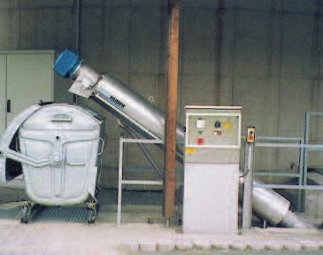 WASTE WATER Solutions Mechanikus szennyvíztisztítás HUBER Szűrőberendezés ROTAMAT STAR Haj és rostszálak leválasztása a membrán-/eleveniszapos szellőztető berendezés védelme céljából Szűrőszemét
