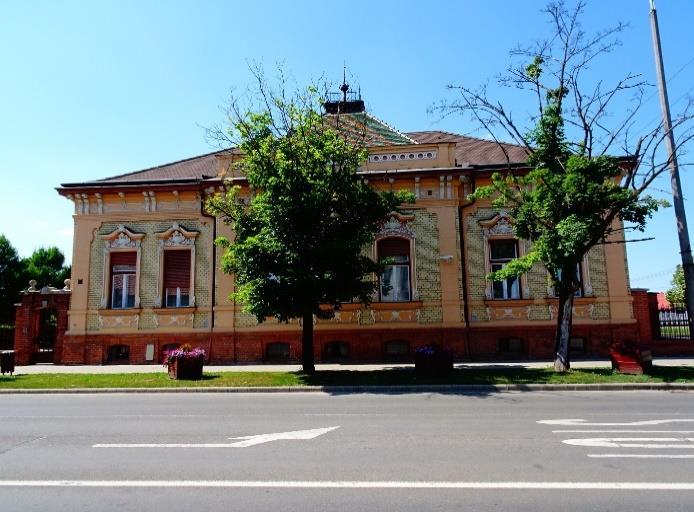 Beépítésre nem szánt területekhez soroljuk különleges területként a temetőket és a sportpályát, az egykori rekultivált hulladéklerakót és a be nem épített területeket.