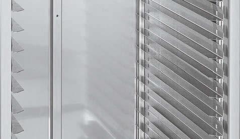 Hűtő- és mélyhűtőszekrények sütödei lemezekhez, ventilációs hűtéssel és nemesacél belső burkolattal Minőség minden részletében A Liebherr a ProfiLine cukrászati normáknak megfelelő hűtő- és