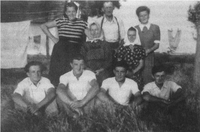 Szentpéterfáról (Petrovo Selo) az Egyesült Államokba emigráltak.
