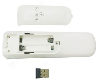 Hátlap USB Vevő rekesz Elem tartó rekesz USB Vevő 4. A csomag tartalma: 1. Multimédiás Távirányító 2.