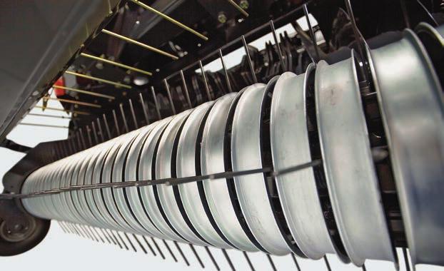 INTEGRÁLT ROTOR ÁLLANDÓAN KONTROLLÁLT TERMÉNYÁRAM MUNKAMINŐSÉG Az összes, aprítós, vagy nem aprítós KUHN LSB bálázógép egyaránt INTEGRÁLT ROTOR-ral van felszerelve.
