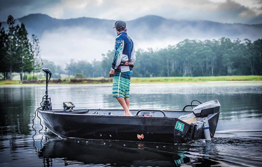 0 gasoline outboards and for designed dinghies and sailboats, SPIRIT is the perfect choice fishingfor andtenders, short trips. sailboats, SPIRIT 1.0 is the perfect choice for fishing and short trips.