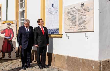 Szimbolikus jelentősége van annak, hogy két cikluson át együtt ülhettem az Országgyűlésben Wittner Máriával, a forradalom legendás alakjával fejtette ki ünnepi beszédében Nyitrai Zsolt,