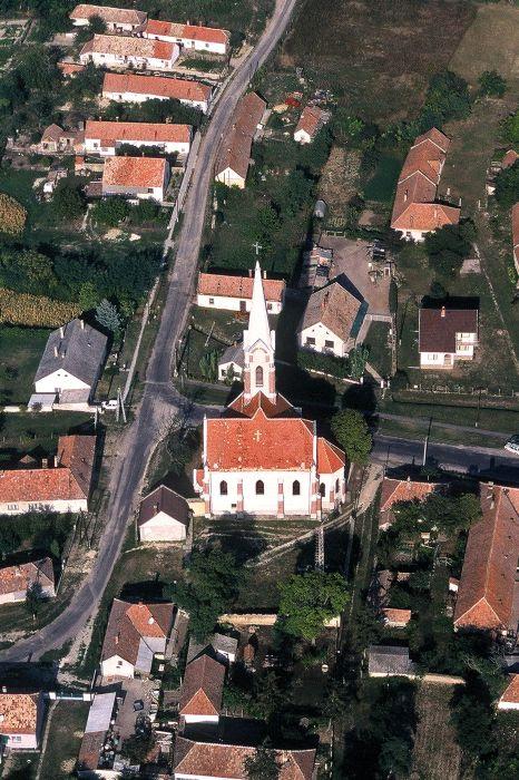 UTCÁK, TEREK 7 25 A falu utcái