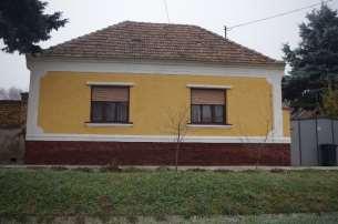 36 HOMLOKZATKÉPZÉS
