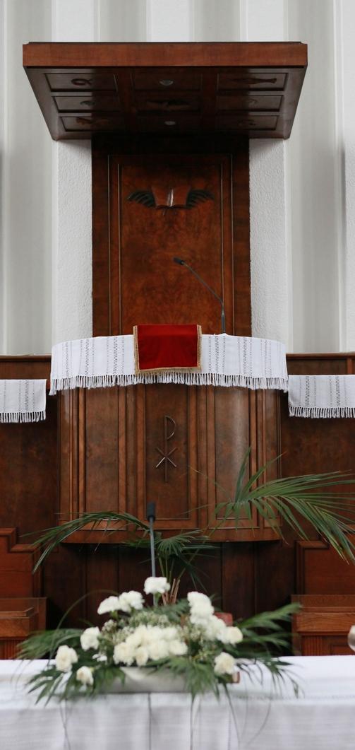 1. oldal a Pozsonyi Úti Református Egyházközség állandó kiadványa Tartalom Luther