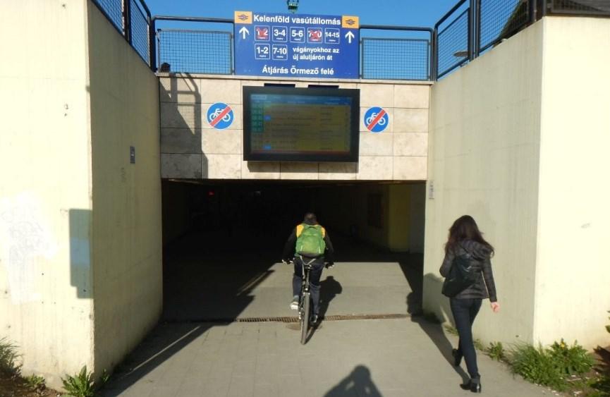 7.3 Helyszínkatalógus Az alábbi helyszínkatalógusba részletes leírást adunk az egyes infrastruktúra elemekre vonatkozóan (jelenlegi helyzet probléma fejlesztési javaslat). 7.3.1 Budapest Hegyeshalom