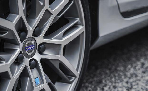 A csomagot ugyanaz a csapat tervezte, amely a Volvo versenysikerei, illetve a Volvo V60 Polestar verzió mögött áll.