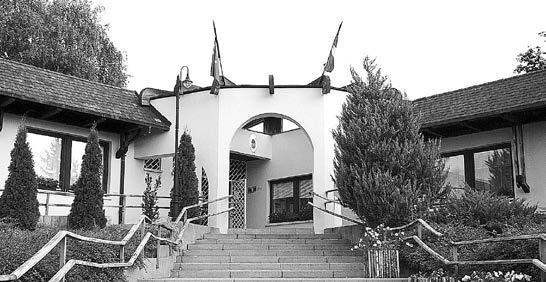 oldal 2013.09.22 21:46 Page 7 FIZETETT ÖNKORMÁNYZATI TÁJÉKOZTATÓ Épülünk, szépülünk!