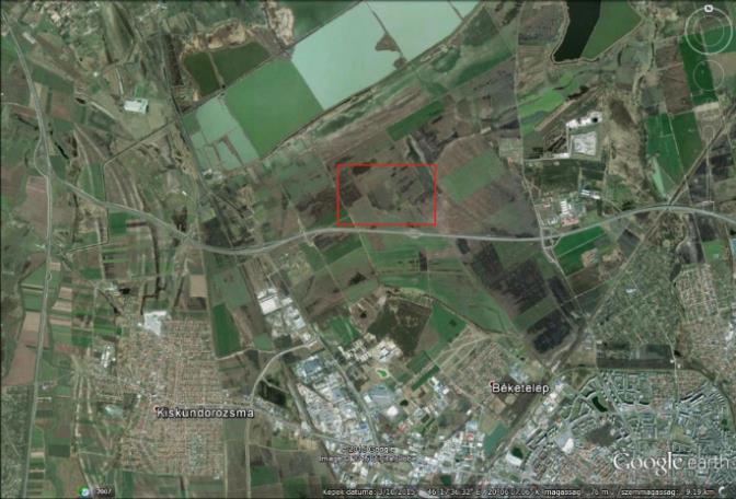 A területen a nagy vastagságban megtalálható pannon üledékre 200-400 m vastagságban folyóvízi eredetű pleisztocén rétegek települtek.