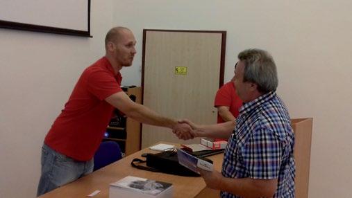 Szerviztala lkozo ma sodja ra Az idén másodjára szerveztünk szerviztalálkozót szeptember 19-én. Ezúttal az elektromos szervizpartnereinket hívtuk meg. A találkozón 50 szervizes képviseltette magát.