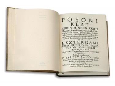 1. szám FÖLDMŰVELÉSÜGYI ÉRTESÍTŐ 31 A szatymazi Frank István hozta az első nemes ágat a párizsi világkiállításról, fiai József és András, 1925- ben vadalanyra (persicavulgaris) szemeztek nemes