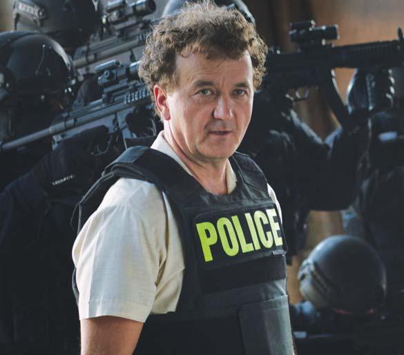 : Armando Iannucci. Fsz.: Jason Isaacs, Andrea Riseborough, Paddy Considine, Olga Kurylenko. Ha egy diktátor meghal, ki örökli a hatalmát?