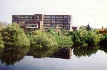 MÁV KÓRHÁZ ÉS RENDELŐINTÉZET, SZOLNOK Szolnok, Verseghy út 6-8. 6/-60, Fax: 6/-77 E-mail: gazdig@mavkorhaz-szolnok.hu 0. évi költségvetési beszámoló szöveges indoklása I.