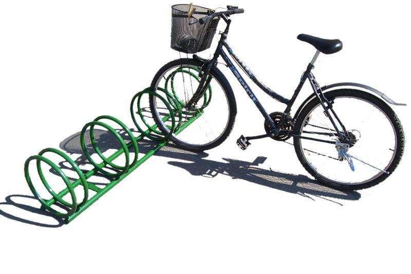 A kerékpárok kereke hozzázárható a férőhelyenként két-két hegesztett kör acélcsőhöz, mely egyaránt stabilan is tartja azokat, megakadályozva hogy eldőljön a kerékpár.
