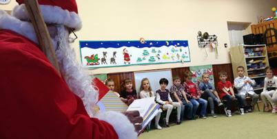 n Novemberben még élveztük a néha tavaszias őszt, sokat voltunk a szabadban, a községi játszótéren még pónilovat is simogathattak a gyerekek.