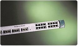 Az internet mint közeg A TCP/IP hálózati protokollal összekötött számítógépek (ezt használja ugye az internet is, így tehát nyugodtan nevezhetjük a legelterjedtebb szabványnak ) IP címekkel