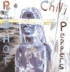 Továbbá szerencsére ismét találkozunk vonósokkal (még ha szintiből és csak epizódszerepben, akkor is), így igazán színes volt, maradt és (reméljük) lesz a RHCP zenei arzenálja.