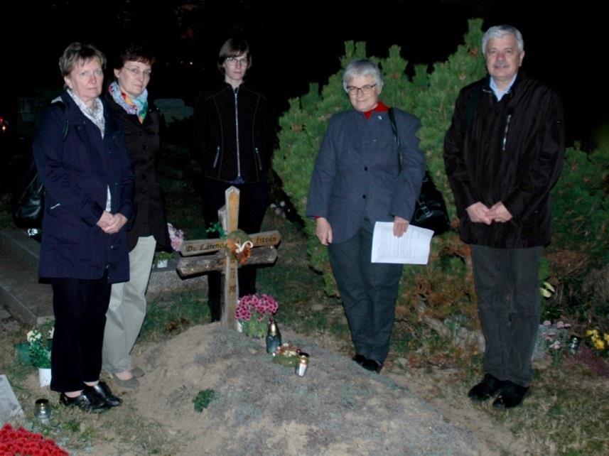 Kíváló előadó volt, kötelességének érezte a fiatalok bekapcsolását a gyógyszerésztörténeti kutatásokba. Valamennyi közleménye forrás értékű. Még életében, 2014-ben jelent meg az ő és dr.