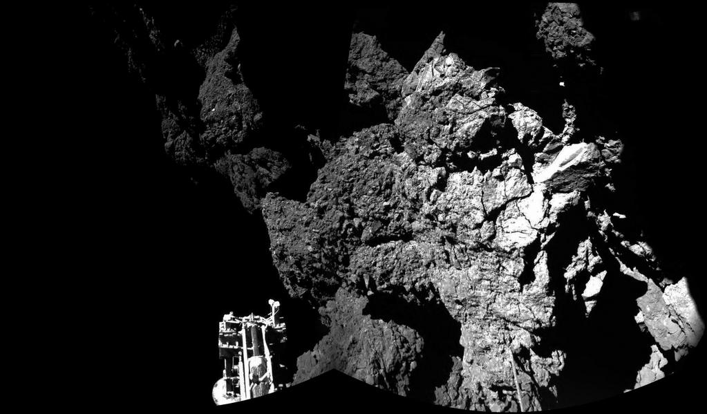 Hirn Attila Tudományos mérések 4. kép A CIVA-P kamerarendszer által készített első panorámafelvétel egy üstökös felszínéről.