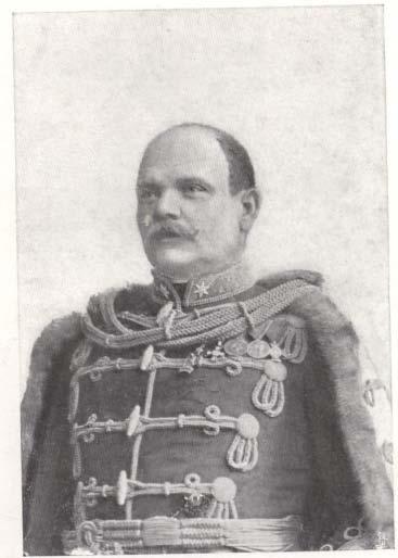 Székelyi NYR SÁNDOR vezérőrnagy fi szolgúlaton